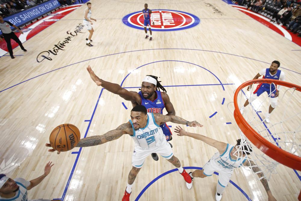 让队友和球 让队友和球