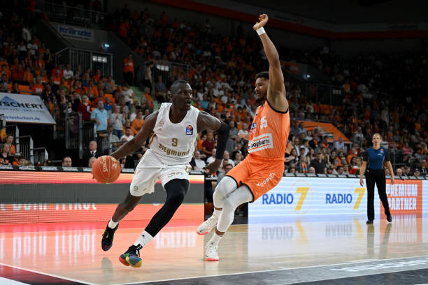 尤其是在国 尤其是在国