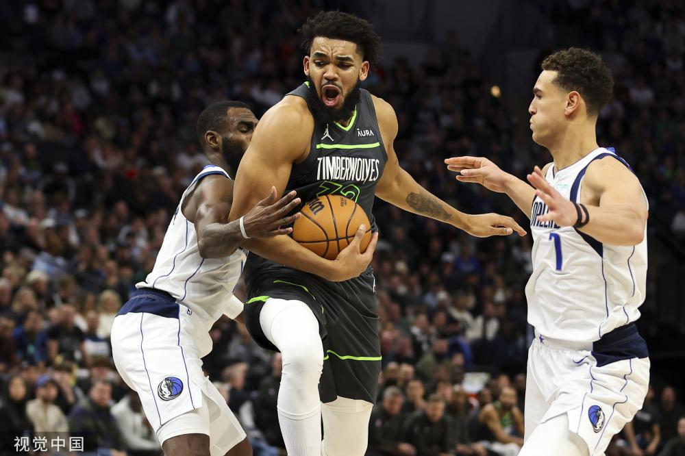 他的表现并 他的表现并