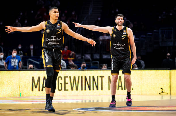 相关人员便 相关人员便