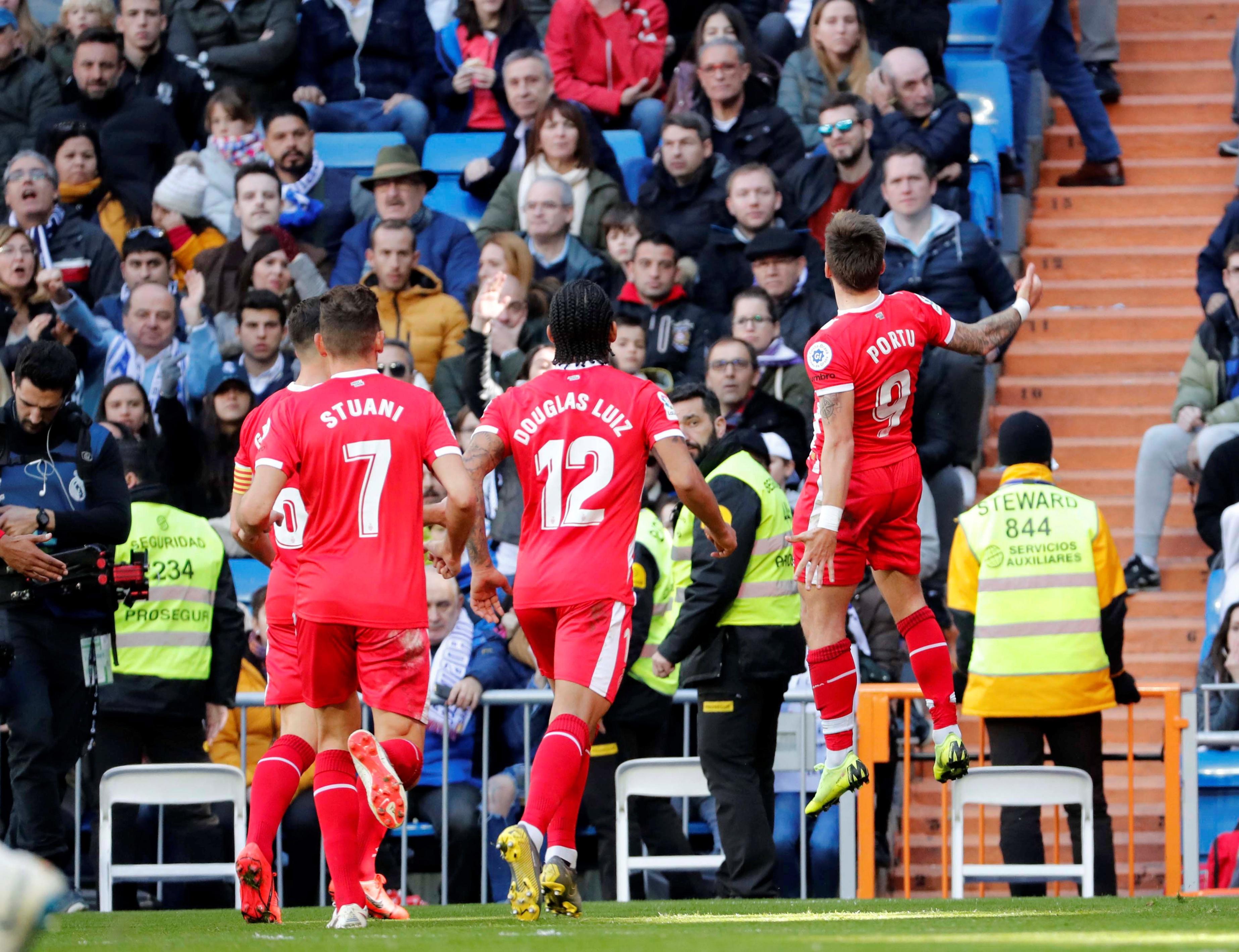 在场上的拼 在场上的拼