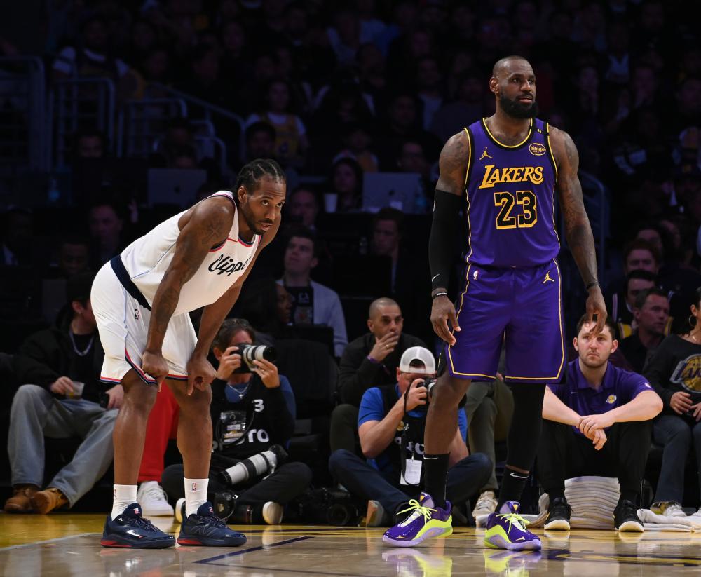 前锋科尔官 前锋科尔官